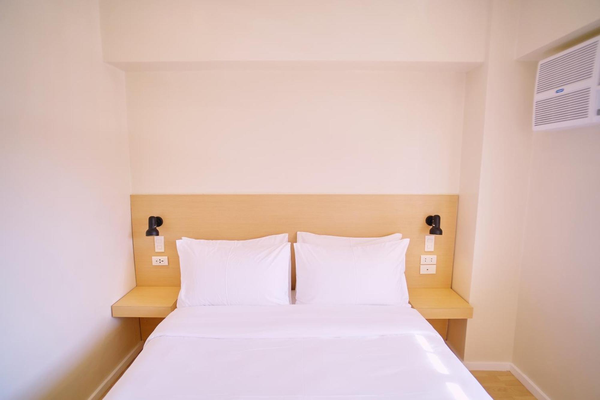 Bridge Hotel Express Cagayan de Oro Exterior photo